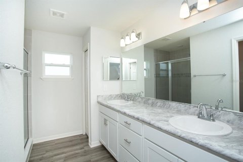 Villa ou maison à vendre à Haines City, Floride: 3 chambres, 138.05 m2 № 2400484 - photo 18