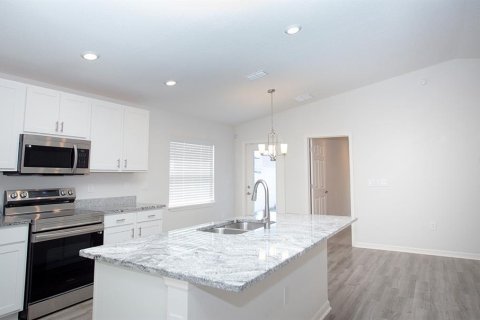 Villa ou maison à vendre à Haines City, Floride: 3 chambres, 138.05 m2 № 2400484 - photo 8