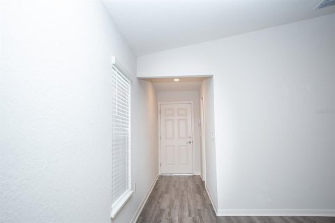 Villa ou maison à vendre à Haines City, Floride: 3 chambres, 138.05 m2 № 2400484 - photo 4