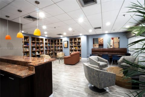 Copropriété à louer à Miami, Floride: 1 chambre, 55.09 m2 № 1943073 - photo 21