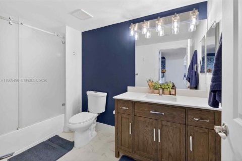 Copropriété à vendre à Coral Gables, Floride: 3 chambres, 123.47 m2 № 2030299 - photo 18