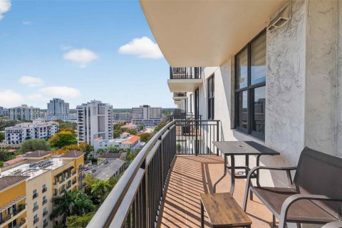 Copropriété à vendre à Coral Gables, Floride: 3 chambres, 123.47 m2 № 2030299 - photo 6