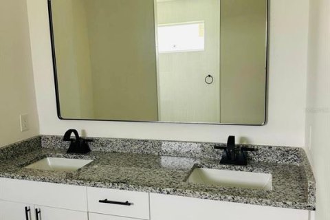 Villa ou maison à vendre à Port Charlotte, Floride: 3 chambres, 206.15 m2 № 2330792 - photo 15