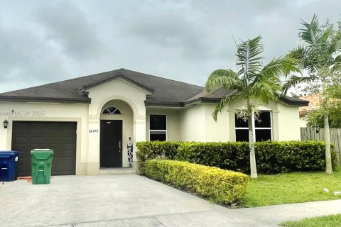 Casa en venta en Homestead, Florida, 4 dormitorios, 148.18 m2 № 1770764 - foto 1