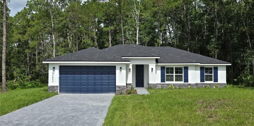 House in Eustis, Florida 4 bedrooms, 172.89 sq.m. № 2296335