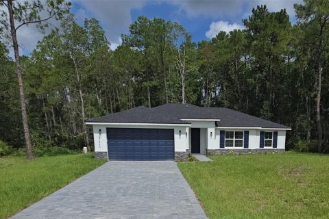 House in Eustis, Florida 4 bedrooms, 172.89 sq.m. № 2296335 - photo 2
