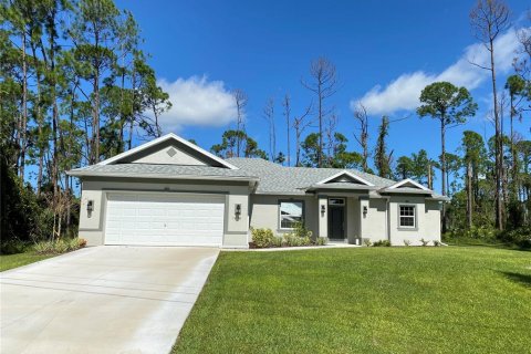 Casa en venta en North Port, Florida, 4 dormitorios, 172.71 m2 № 1732629 - foto 1