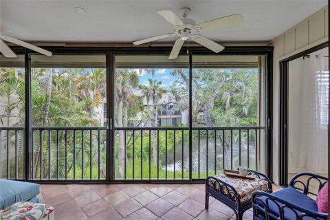 Condo in Sarasota, Florida, 3 bedrooms № 2393628 - photo 23