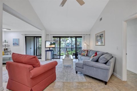 Condo in Sarasota, Florida, 3 bedrooms № 2393628 - photo 13