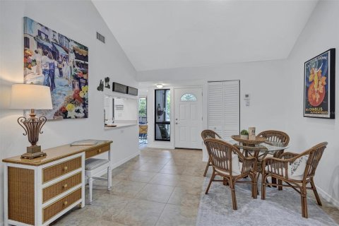 Condo in Sarasota, Florida, 3 bedrooms № 2393628 - photo 5