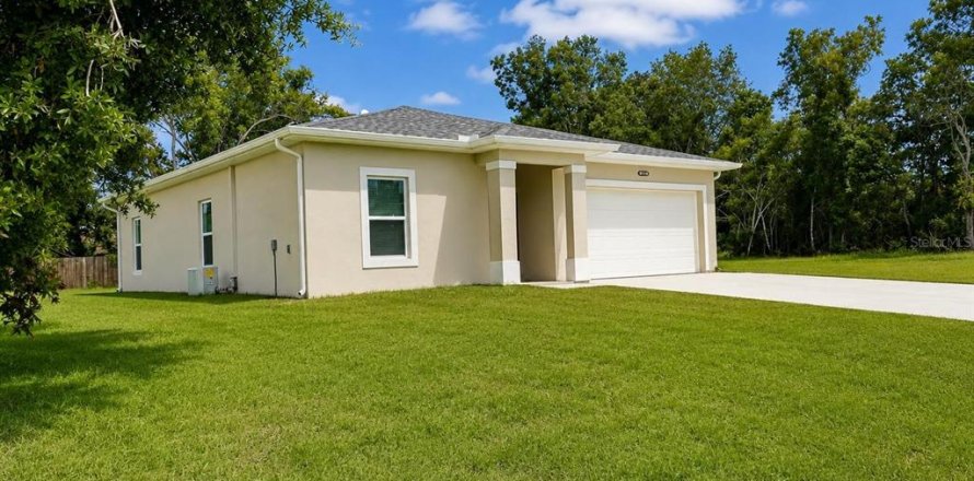 Casa en Spring Hill, Florida 3 dormitorios, 119.01 m2 № 2341843