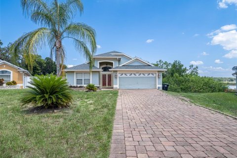 Casa en alquiler en Orlando, Florida, 3 dormitorios, 167.41 m2 № 1915584 - foto 1