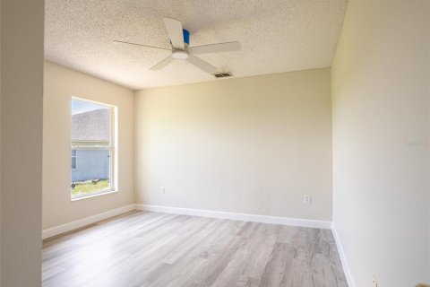 Casa en alquiler en Orlando, Florida, 3 dormitorios, 167.41 m2 № 1915584 - foto 18