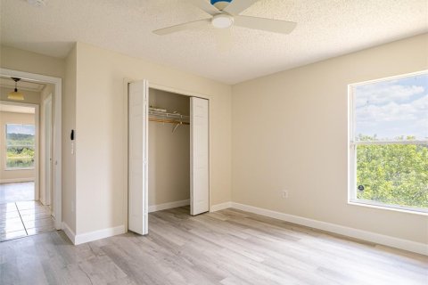 Casa en alquiler en Orlando, Florida, 3 dormitorios, 167.41 m2 № 1915584 - foto 21
