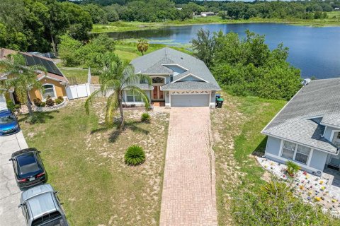Casa en alquiler en Orlando, Florida, 3 dormitorios, 167.41 m2 № 1915584 - foto 30