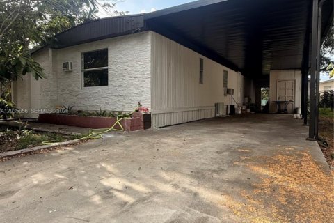 Casa en Clewiston, Florida 3 dormitorios № 2181420