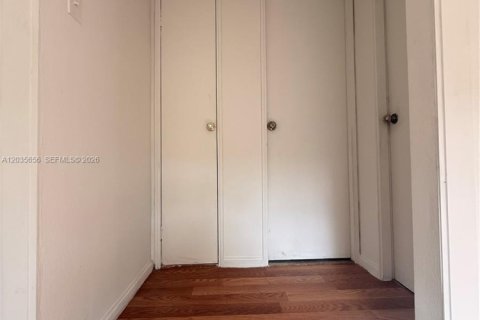 Casa en venta en Clewiston, Florida, 3 dormitorios № 2181420 - foto 18