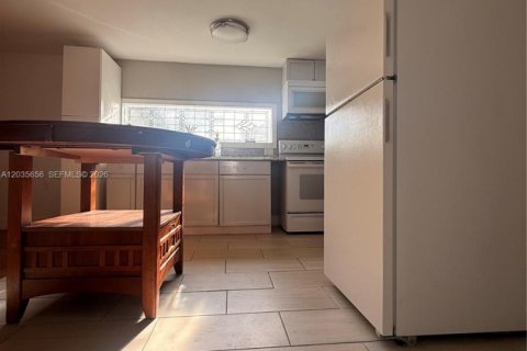Casa en venta en Clewiston, Florida, 3 dormitorios № 2181420 - foto 5