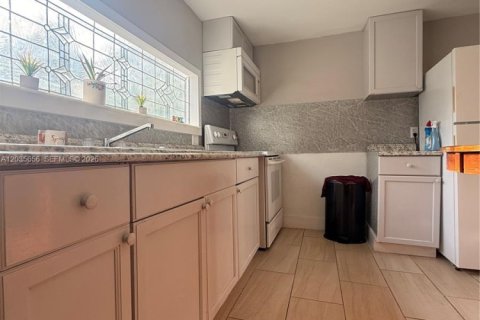 Casa en venta en Clewiston, Florida, 3 dormitorios № 2181420 - foto 7