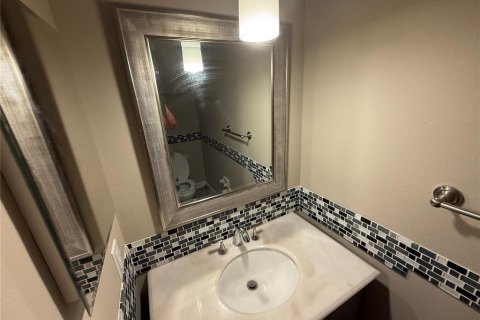 Townhouse in Parrish, Florida 2 bedrooms, 133.41 sq.m. № 2207245 - photo 8
