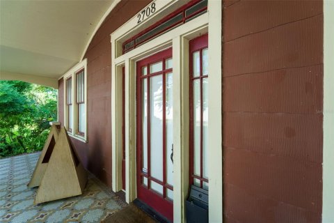 House in Tampa, Florida 3 bedrooms, 136.19 sq.m. № 1882826 - photo 9