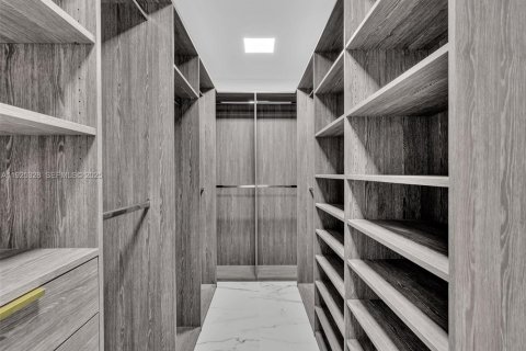 Condominio en venta en Sunny Isles Beach, Florida, 2 dormitorios, 144.18 m2 № 1984403 - foto 23