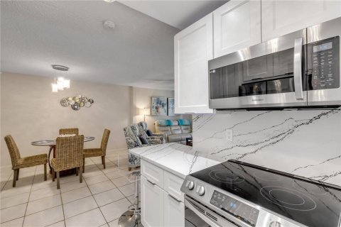 Condominio en venta en New Smyrna Beach, Florida, 2 dormitorios, 77.85 m2 № 2101896 - foto 12