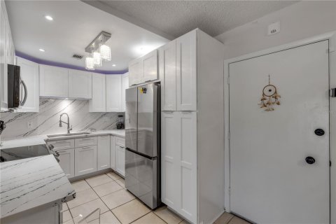 Condominio en venta en New Smyrna Beach, Florida, 2 dormitorios, 77.85 m2 № 2101896 - foto 6