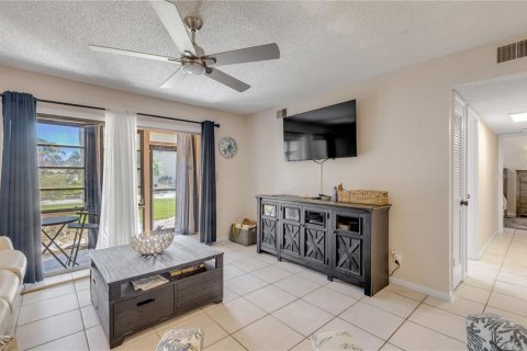 Condominio en venta en New Smyrna Beach, Florida, 2 dormitorios, 77.85 m2 № 2101896 - foto 17