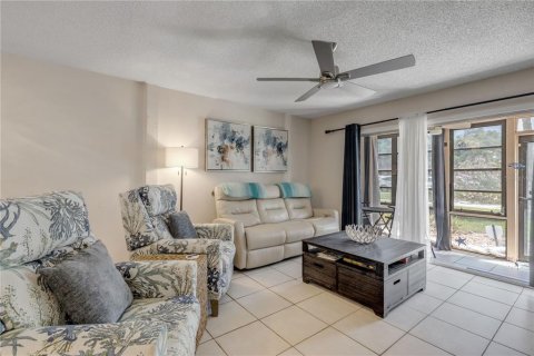 Condominio en venta en New Smyrna Beach, Florida, 2 dormitorios, 77.85 m2 № 2101896 - foto 13