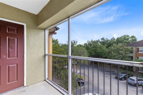 Condo in Orlando, Florida, 1 bedroom № 2094186 - photo 14