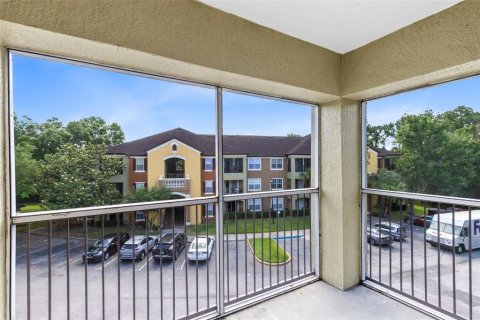 Condo in Orlando, Florida, 1 bedroom № 2094186 - photo 13