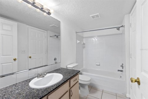 Condo in Orlando, Florida, 1 bedroom № 2094186 - photo 12