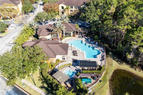 Condo in Orlando, Florida, 1 bedroom № 2094186 - photo 21