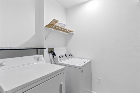 Condo in Orlando, Florida, 1 bedroom № 2094186 - photo 15