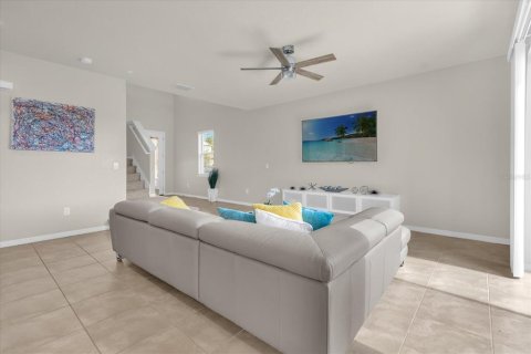Casa en alquiler en Kissimmee, Florida, 4 dormitorios, 228.82 m2 № 1746953 - foto 26