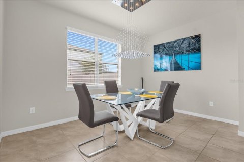 Casa en alquiler en Kissimmee, Florida, 4 dormitorios, 228.82 m2 № 1746953 - foto 25