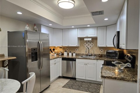 Copropriété à louer à Weston, Floride: 2 chambres, 114.73 m2 № 1945653 - photo 3