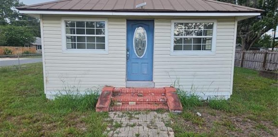 Villa ou maison à Auburndale, Floride 2 chambres, 81.75 m2 № 2101955