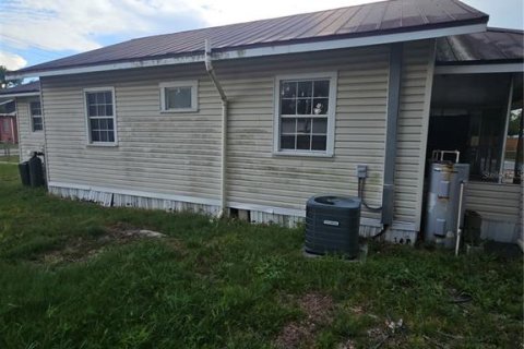 Villa ou maison à vendre à Auburndale, Floride: 2 chambres, 81.75 m2 № 2101955 - photo 6