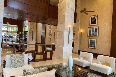 Condo in Aventura, Florida, 1 bedroom  № 1821789 - photo 24