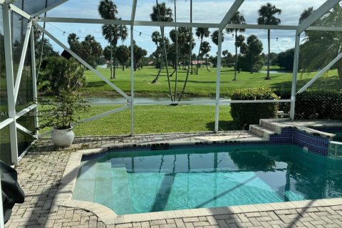 Casa en alquiler en Pompano Beach, Florida, 3 dormitorios, 182.18 m2 № 1993925 - foto 24