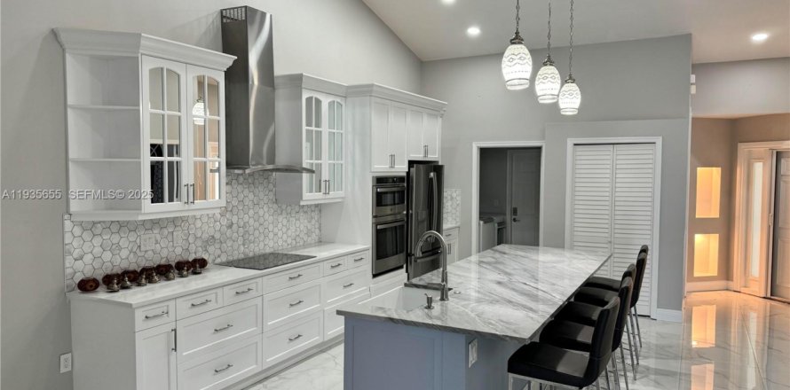 Casa en Pompano Beach, Florida 3 dormitorios, 182.18 m2 № 1993925