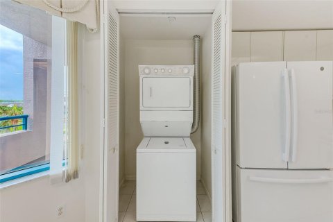 Condominio en alquiler en Clearwater, Florida, 2 dormitorios, 125.42 m2 № 1690251 - foto 27