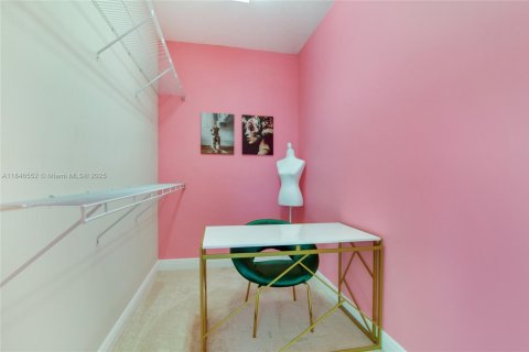 Купить виллу или дом в Бока-Ратон, Флорида 5 спален, 371.14м2, № 2021755 - фото 19