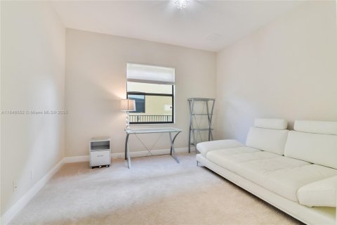 Купить виллу или дом в Бока-Ратон, Флорида 5 спален, 371.14м2, № 2021755 - фото 27