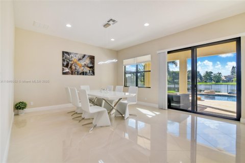 Купить виллу или дом в Бока-Ратон, Флорида 5 спален, 371.14м2, № 2021755 - фото 9