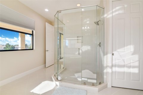 Купить виллу или дом в Бока-Ратон, Флорида 5 спален, 371.14м2, № 2021755 - фото 18