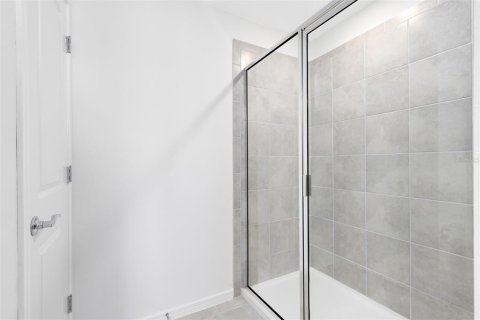 Купить таунхаус в Уинтер-Гарден, Флорида 9 комнат, 144.28м2, № 1536745 - фото 16