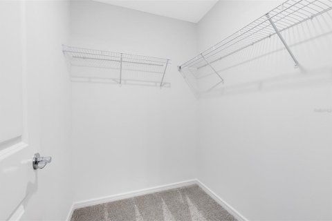 Купить таунхаус в Уинтер-Гарден, Флорида 9 комнат, 144.28м2, № 1536745 - фото 17